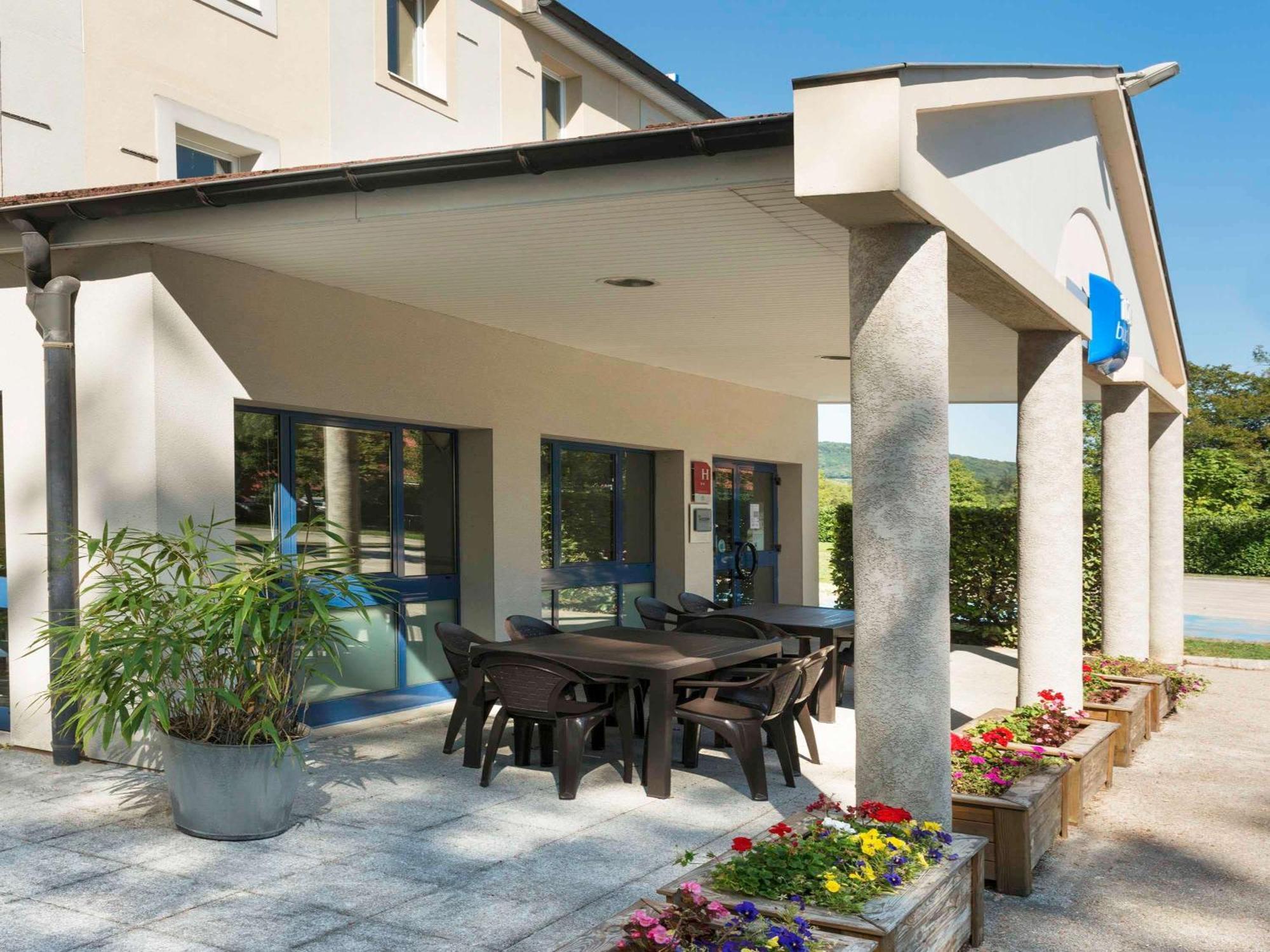 Ibis Budget Lons-Le-Saunier Exterior photo